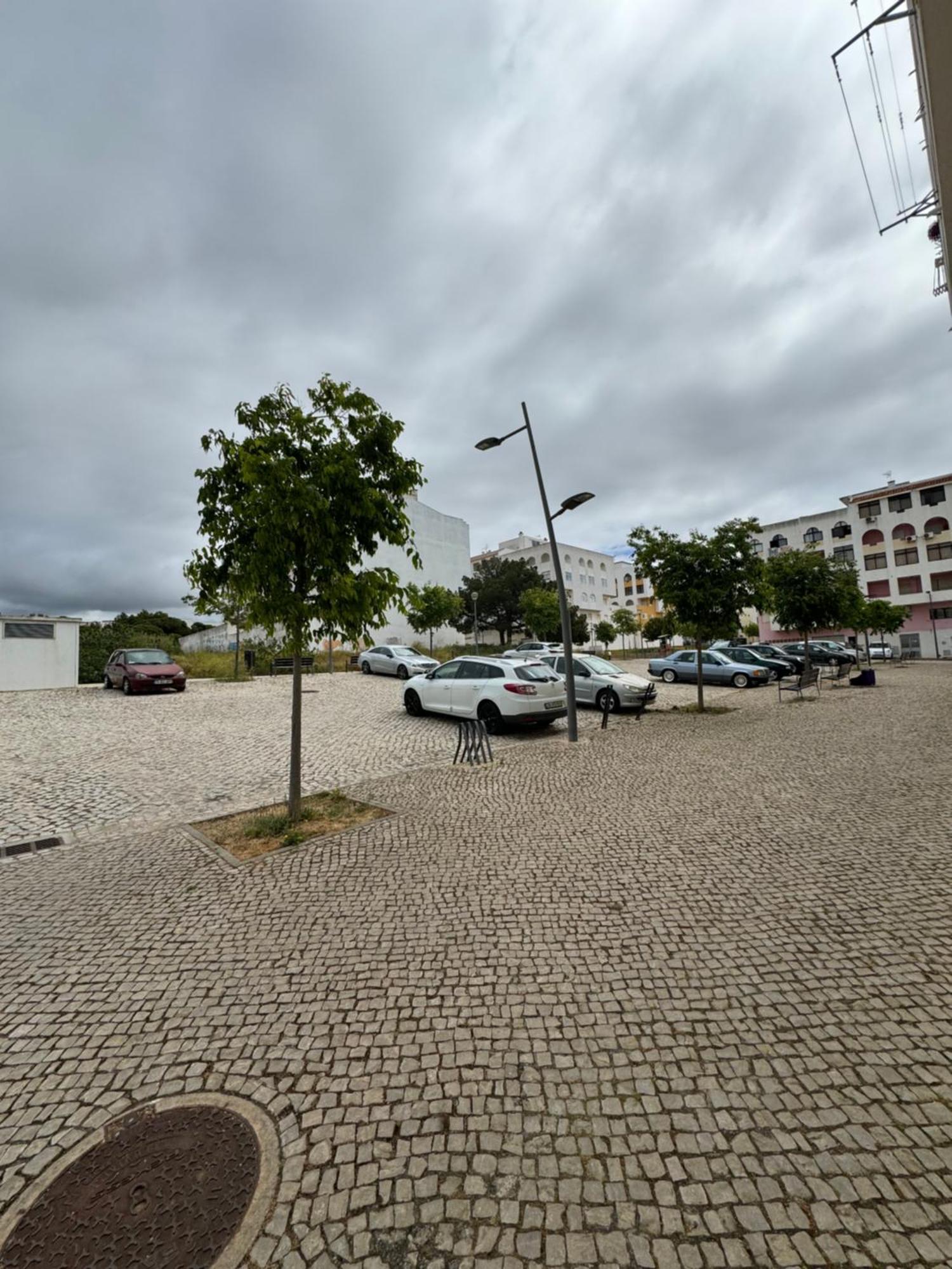 Princess Retreat Beautiful Modern Aprt 2 Min Walk From Quarteira Beach Esterno foto